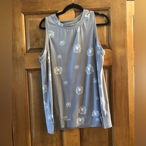 XL women’s sleeveless top, gray, excellent condition